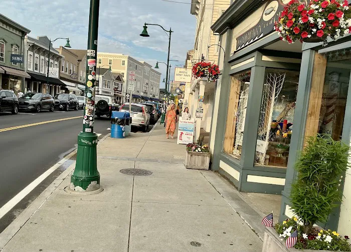 Mystique Stamford Picture 5