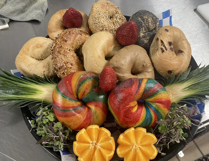 Cosmo’s Bagels & Cafe Picture 9