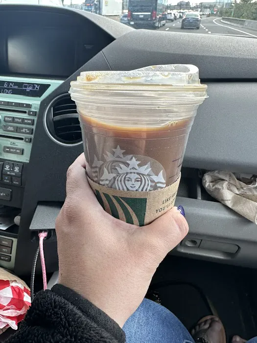 Starbucks Picture 7