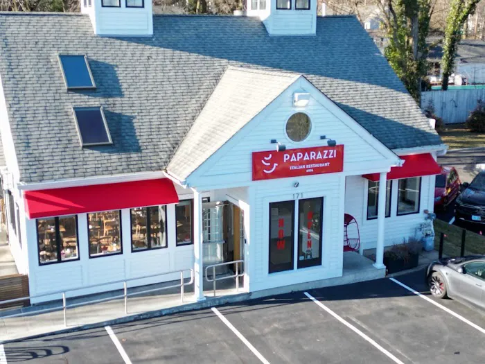 PAPARAZZI ITALIAN RESTAURANT Picture 3