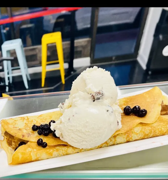 Scoops Hope st Ice Cream Shop Picture 9