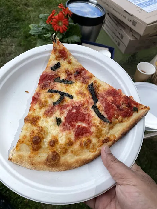 Rowayton Pizza Picture 8