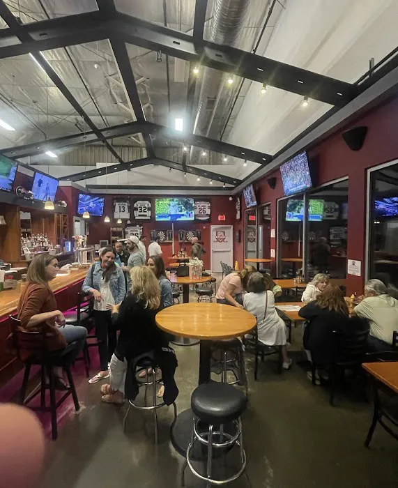 Bar Down Grill & Sports Bar Picture 8