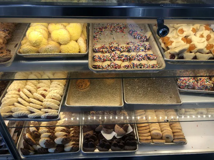 DiMare Pastry Shop Picture 6