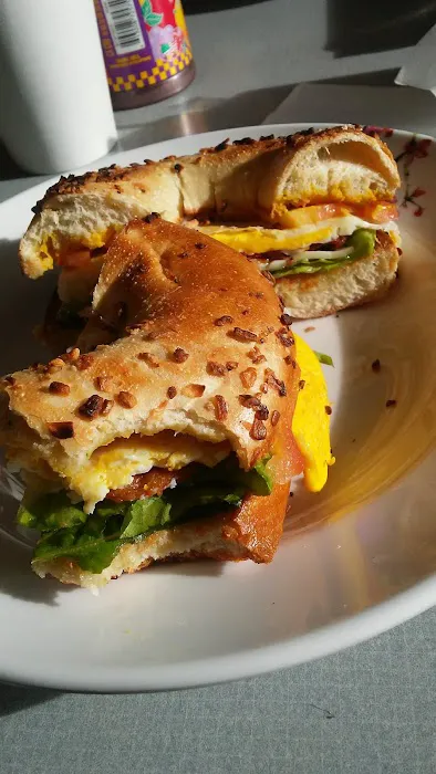 Exit 9 Bagels Picture 3