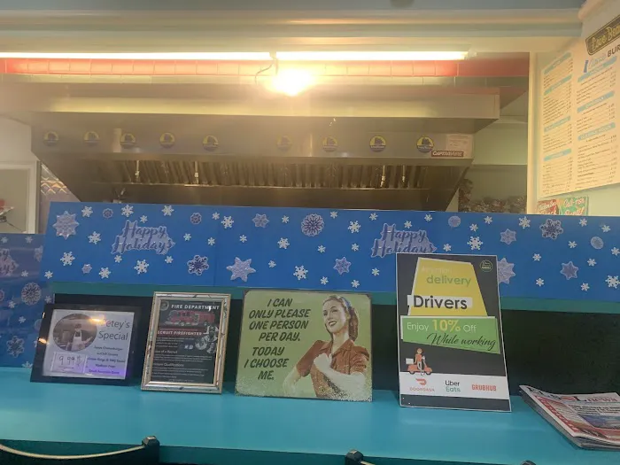 Cove Beach Grill Picture 6