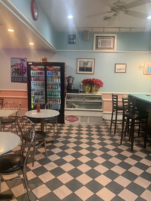 Cove Beach Grill Picture 3