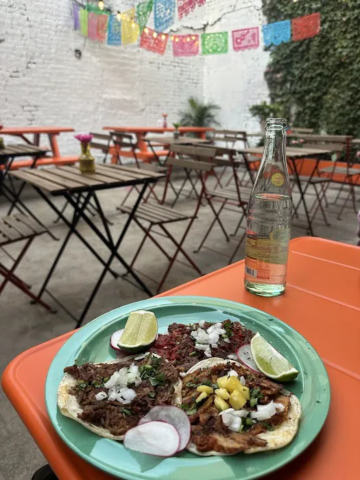 Taqueria Que Onda and Bar Picture 8