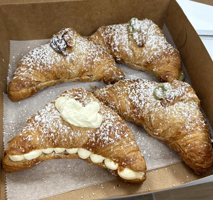 Curcio Bakery & Cafe Picture 6