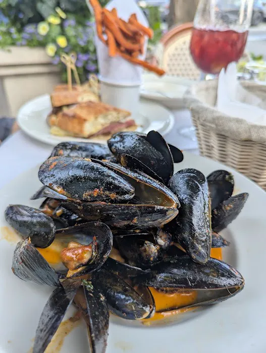 Bar Frites Picture 7