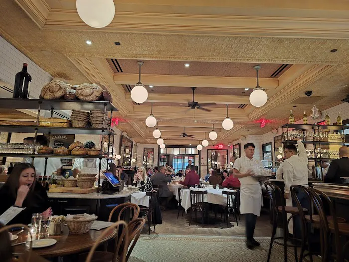 Bar Frites Picture 8