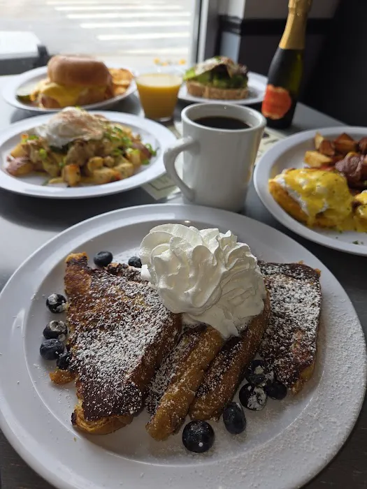 Sunset fish & lobster market & grill Picture 7