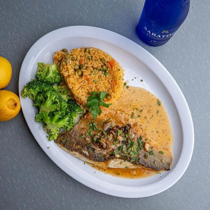 Sunset fish & lobster market & grill Picture 10