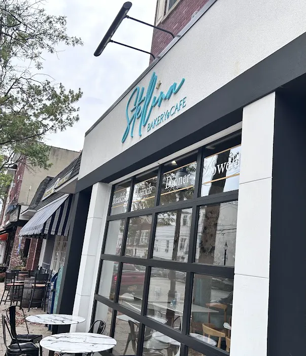 Stellina Bakery & Cafe Picture 5
