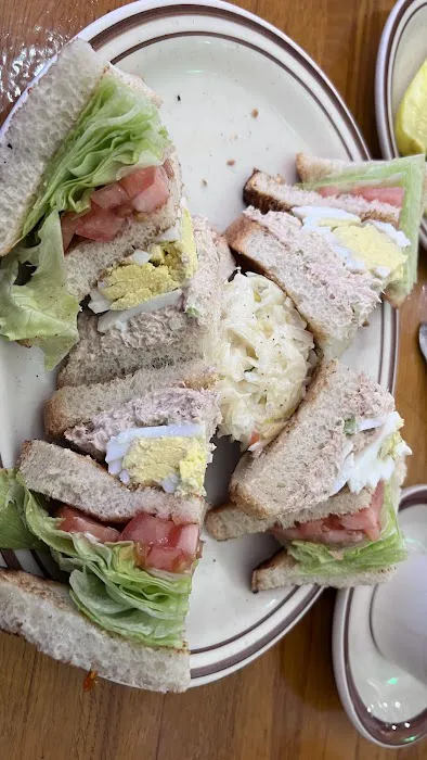 Taby's Burger House Picture 2