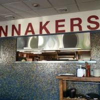 Spinnakers Restaurant & Bar ico