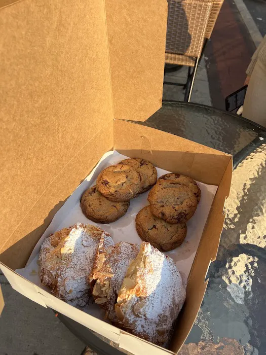 Provisions Bread & Cheese Picture 3