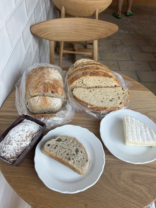 Provisions Bread & Cheese Picture 6