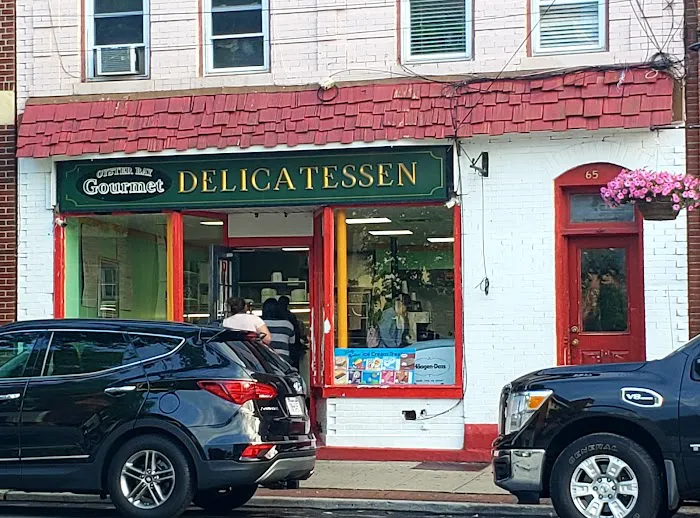 Oyster Bay Gourmet Deli Picture 6