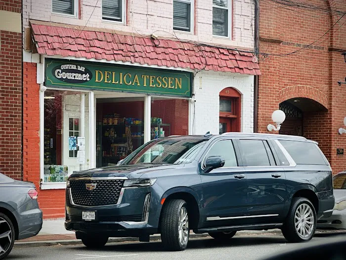 Oyster Bay Gourmet Deli Picture 3