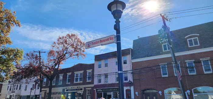 Oyster Bay Gourmet Deli Picture 9