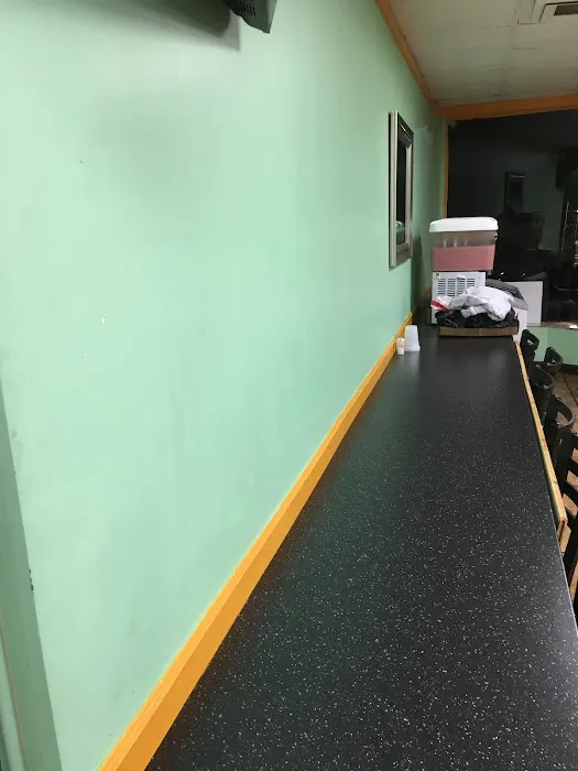 Oyster Bay Gourmet Deli Picture 5