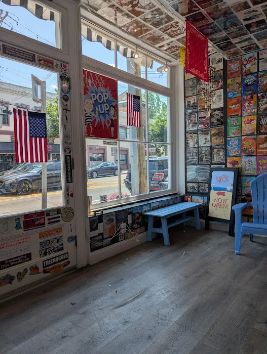 Max & Mina's Pop Up Picture 6