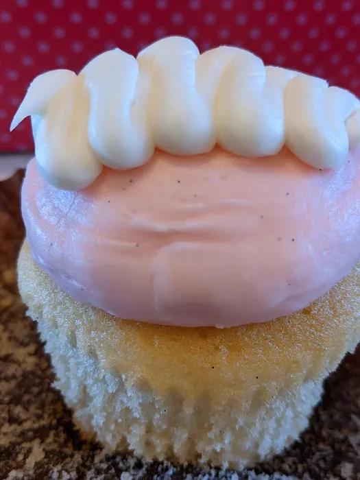 Smallcakes Syosset Picture 1