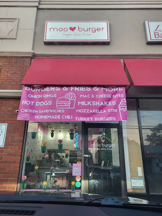 Moo Burger Syosset Picture 10