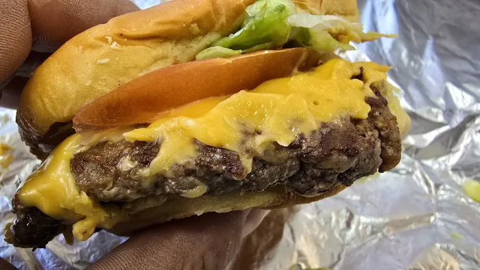 Moo Burger Syosset Picture 6