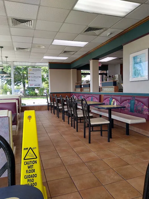 McDonald's Picture 6