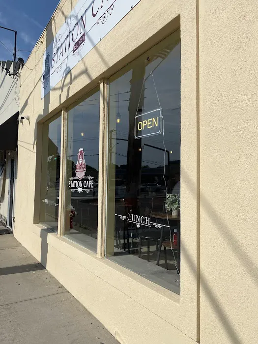 Station Cafe Picture 7