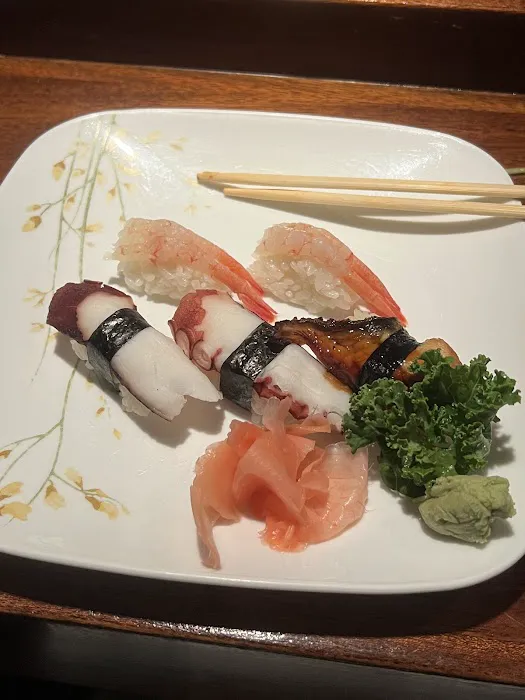 Tenjin Sushi Picture 4