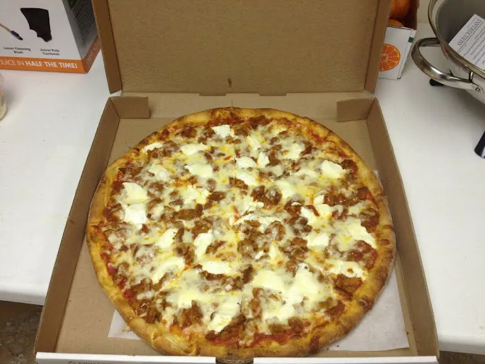 Phil & Sons Pizza Picture 1