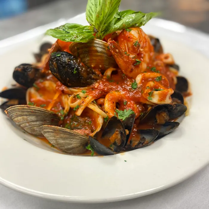 George White Restaurant Picture 5