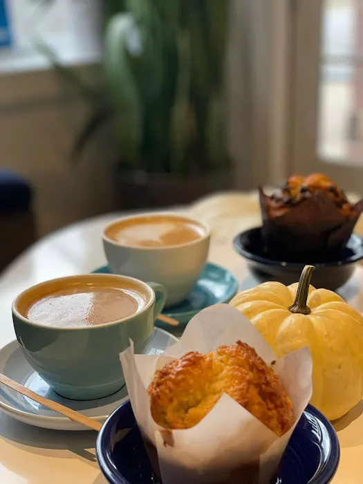 One Spring Coffee Shop Picture 7