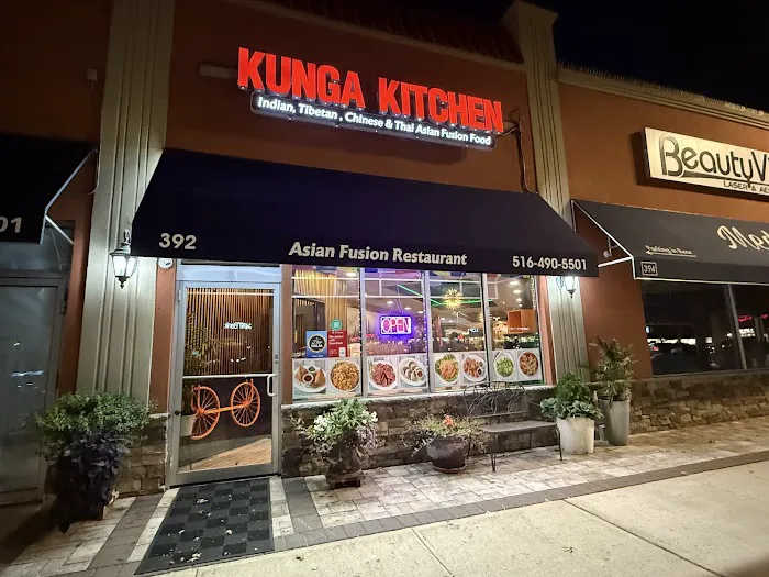 Kunga Kitchen Picture 5