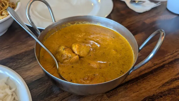 Kunga Kitchen Picture 8