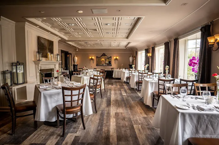 Volpe Restaurant Picture 2