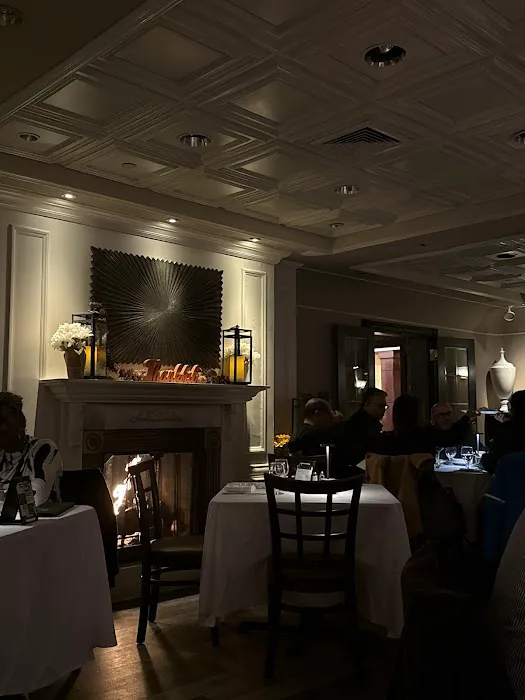 Volpe Restaurant Picture 5