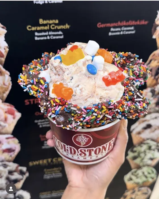 Cold Stone Creamery Picture 3