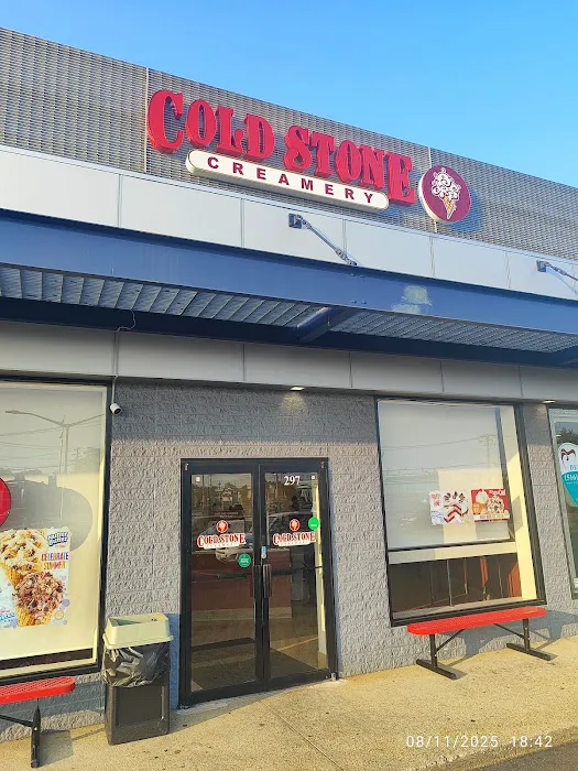 Cold Stone Creamery Picture 7