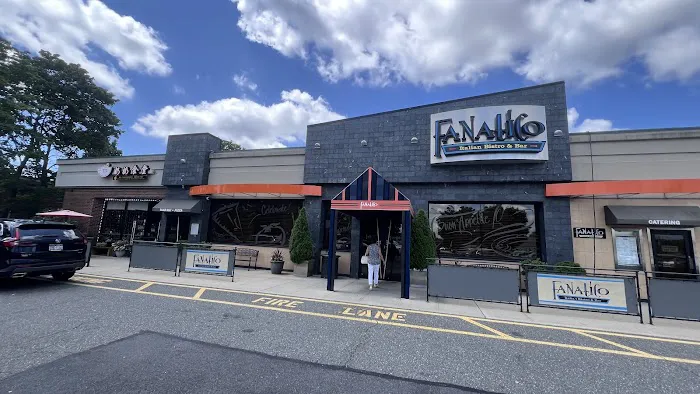 Fanatico Italian Bistro & Bar Picture 9