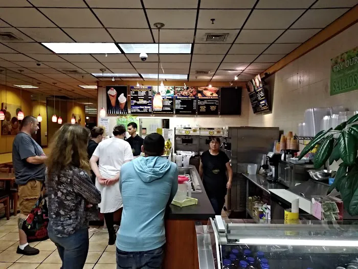 Yogurt & Such Cafe Picture 9