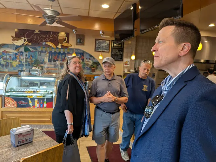 Raimo's Pizza Hicksville Picture 6