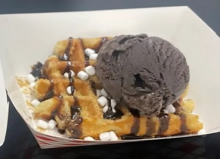 Scoops & Waffles Picture 1