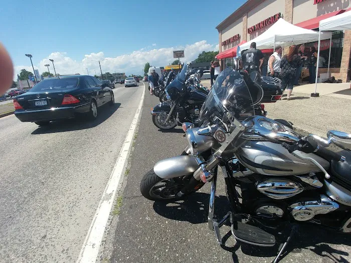 Broadway 247 Sports Bar Picture 7