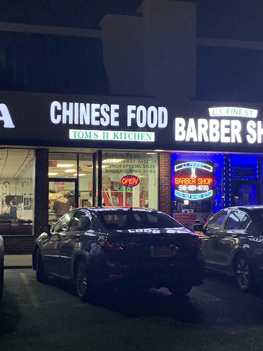 Tom's II Kitchen Picture 5