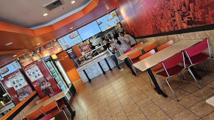 Shah's Halal Food Picture 1