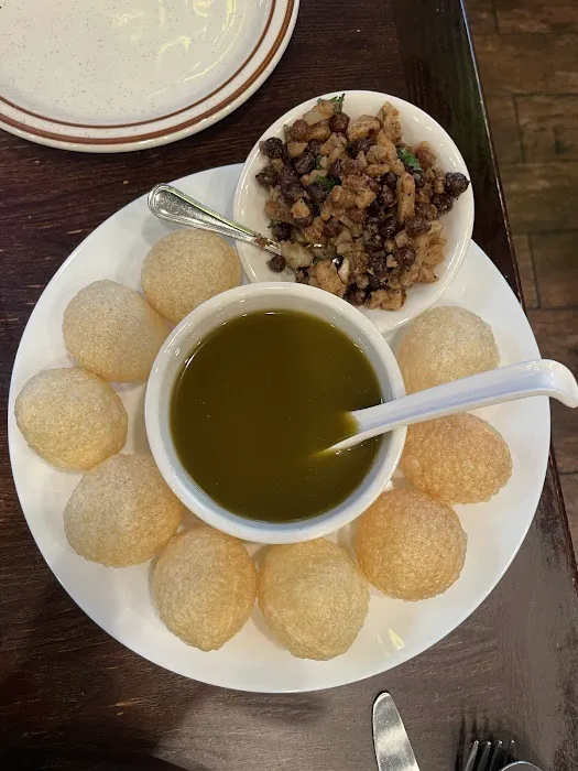 Kiran Palace Picture 2